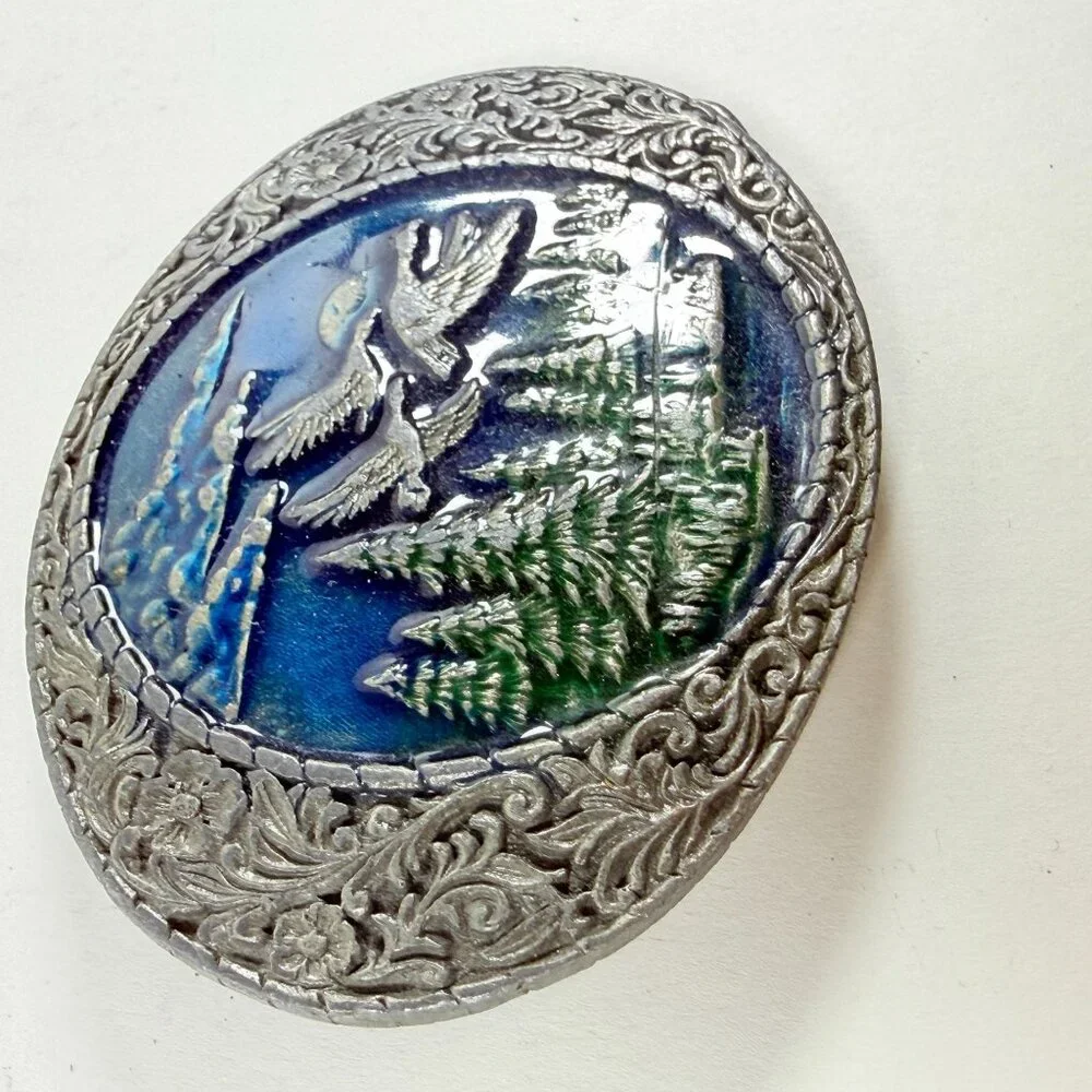 Vintage Wildlife Geese Belt Buckle Indiana Metal Craft 1982 Froz'n Color